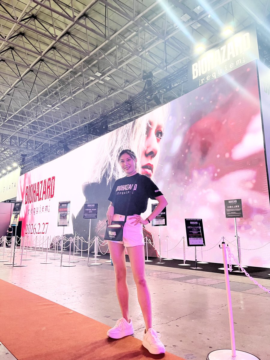＼Tokyo Game Show2025／
#BIOHAZARDrepuiem
今年のゲームショウもCAPCOMブースに出演です！これまでの東京ゲームショウの中で、、歴代最大のブースの広さ！ホールからはみ出る長さと超特大LEDモニターは必見。バイオハザードレクイエムは、さらに進化した没入感と怖さ、かっこよさ溢れます！