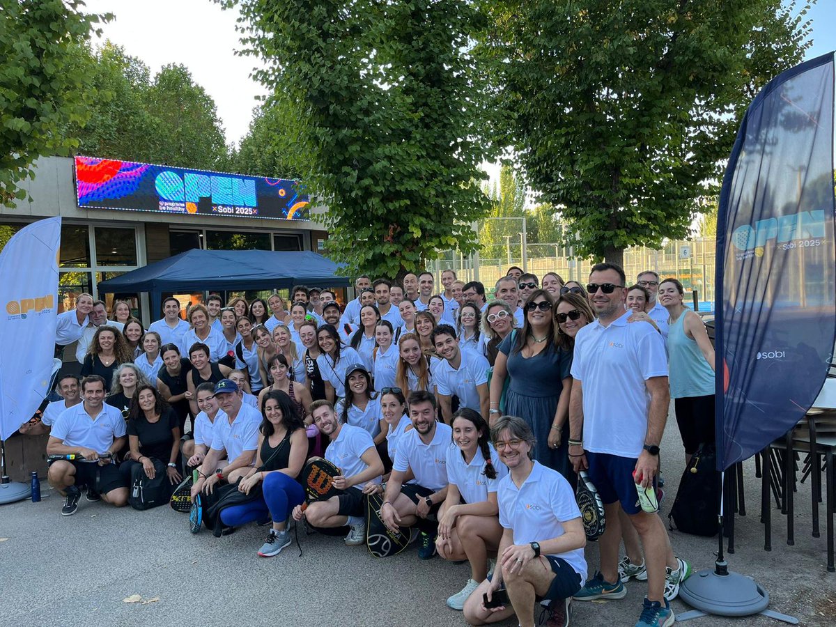 En Sobi fomentamos los hábitos de vida saludable entre las personas de la compañía. Es el objetivo de BeHealthy, que cuida la nutrición o el ejercicio físico. Con este propósito organizamos el II Open de Sobi, con actividades como pádel o yogilates.

sobi.com/spain/es/un-mu…