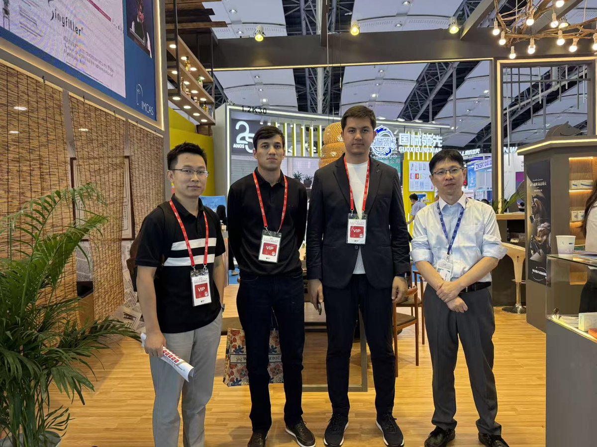 singclean's tweet image. 🌟 Day 1 at CMEF 2025 🌟

Singclean Medical proudly kicked off the 92nd China International Medical Equipment Fair in Guangzhou today! 🎉
It was a great start connecting with industry peers, partners, and professionals from around the world.
At Booth No. 1.2L30
#CMEF2025