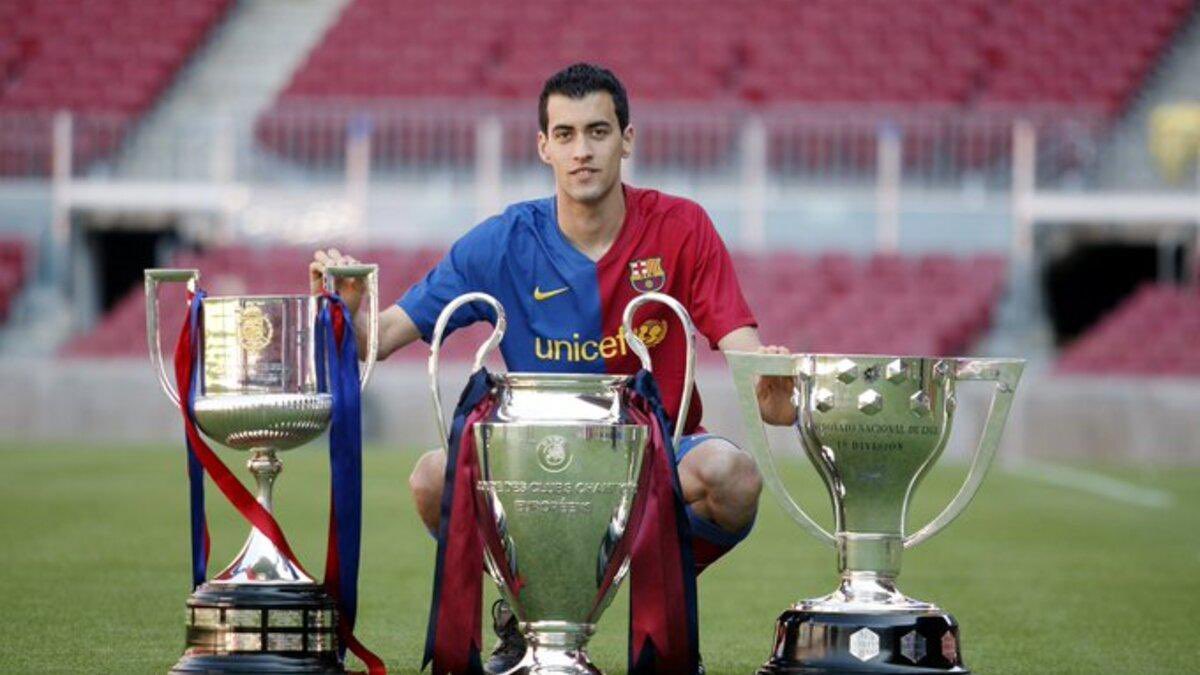 Kulturlesite_'s tweet image. 🚨 SERGIO BUSQUETS annonce qu’il prendra sa RETRAITE à la fin de l’année 2025 !!

🔵🔴 FC Barcelone : 
▫️9 Liga
▫️7 Coupes d’Espagne 
▫️7 Supercoupes d’Espagne 
▫️3 Ligues des champions
▫️3 Supercoupes UEFA
▫️3 Mondiaux des clubs

🇪🇸 Espagne : 
▫️1 Coupe du Monde (2010)
▫️1 Euro…
