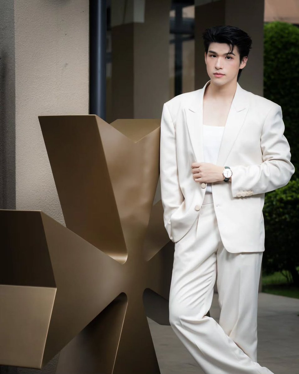 MAYRRR033's tweet image. 🩵✨
IG : skywongravee 

#VacheronConstantin
#TheQuest
#VC270
#skywongravee