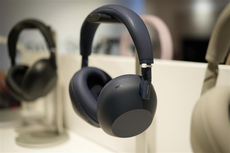 新品未開封 SONY WH-1000XM6 ミッドナイトブルー 保証書 おまけ有 SONY