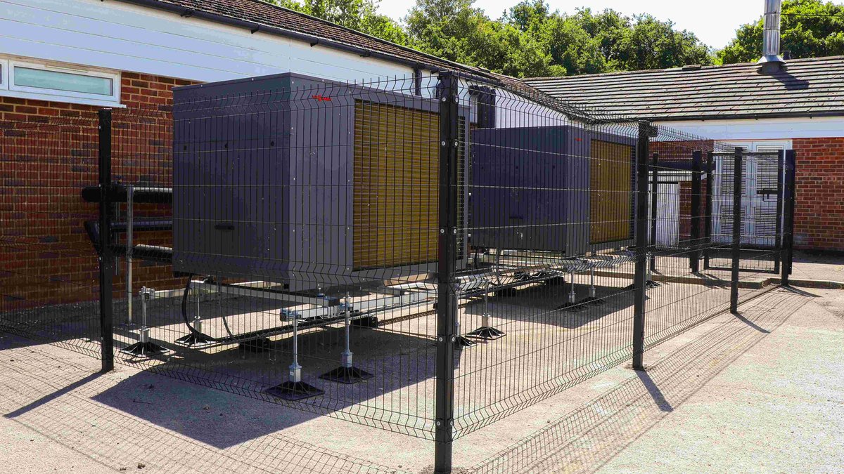 Propel_Tech's tweet image. Diocese of Guildford, with ReEnergise, installs air source heat pumps from @ViessmannCS_UK in 11 schools, designed to cut 466 tons of CO2 &amp;amp; reduce energy use by almost 1.8M kWh.
#NetZero  #Sustainability

propel-technology.com/newsroom/dioce…