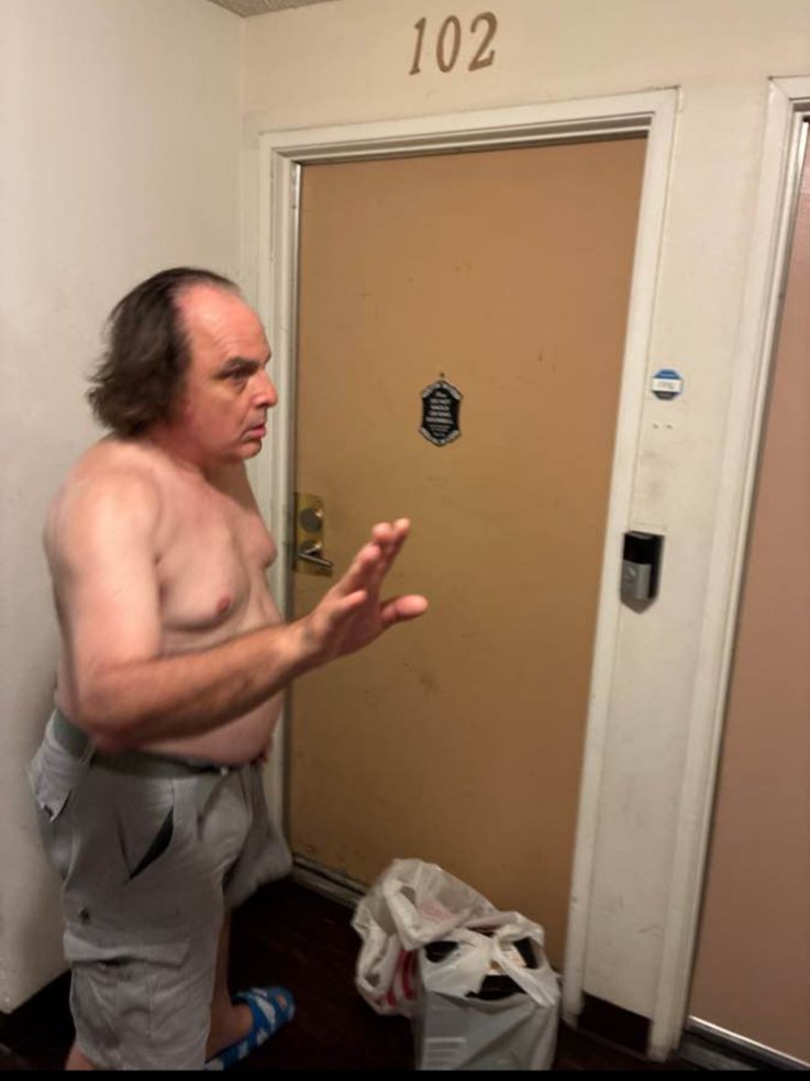 Sup, Perry? #PCL #MHHL #PISSCORD #BONEGOAT #MINIFRIDGE
Subscribe to <a href="/JonathanPissman/">Piss Man</a> for Exclusive Perry Content!!!!
<a href="/CinderblockREAL/">cinderblockboysREAL</a> <a href="/Fredjohnson583/">Jokers Rage</a> <a href="/FuckYourCause/">Jack Tripper (Cinder Block Boys)</a>