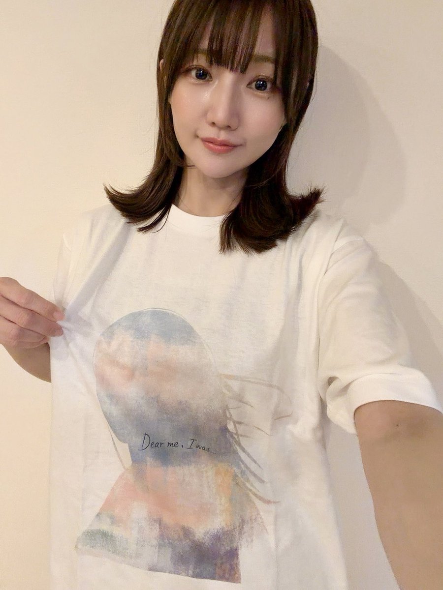 主演させていただいた『Dear me, I was...』のTシャツ✨

TGSにて明日12:30より
アークシステムワークスさんの
『Dear me, I was...』デベロッパートークショウ
に出演させていただきます

配信もあるとのこと
よろしければ😊