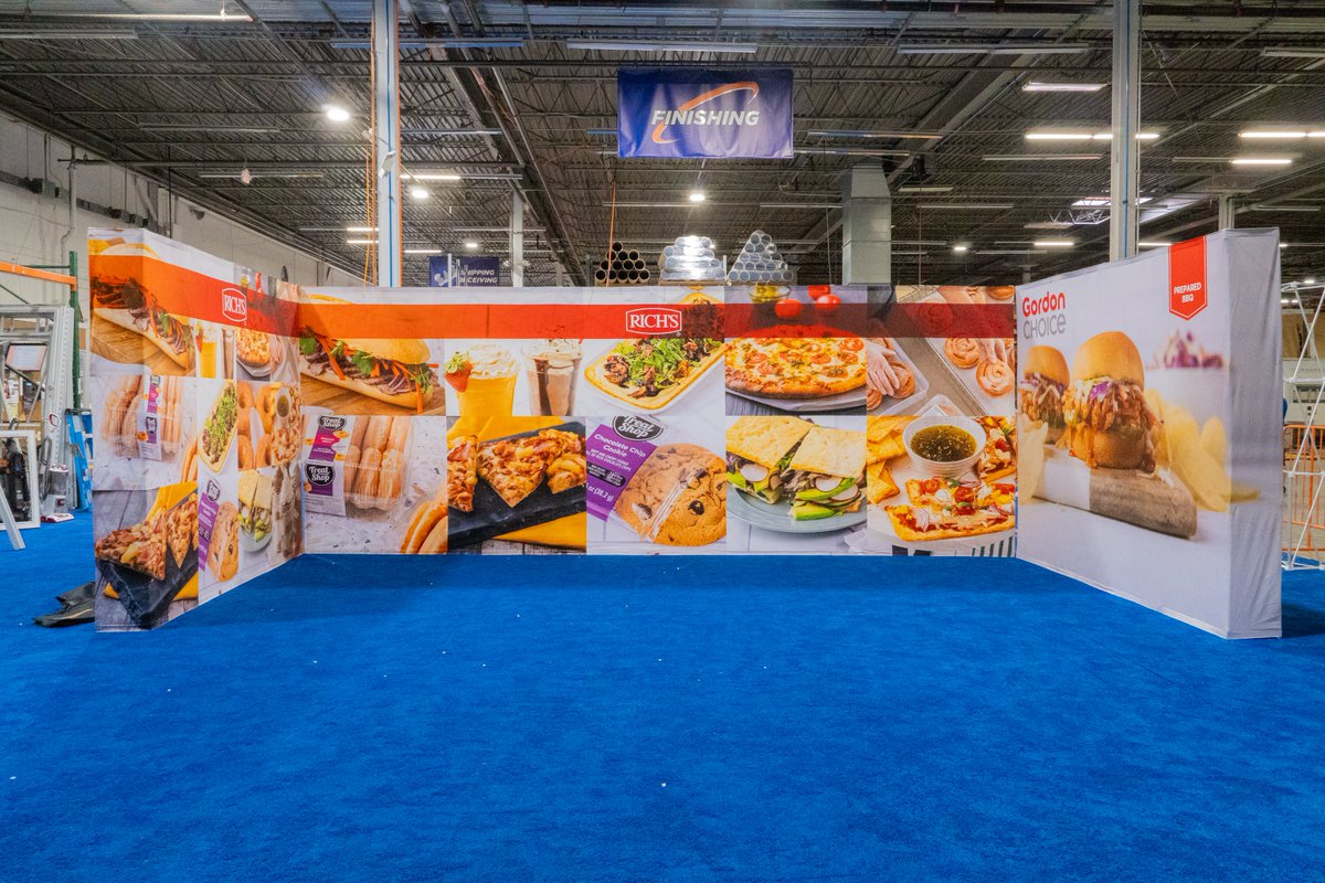 2XL was tasked with creating #graphics that would both stand out &amp; create a lasting visual impact. It was important to #print refined detail, including layers, textures, rich black, fine print, &amp; bold, distinct features that would resonate with #tradeshow attendees. We did it!🙌