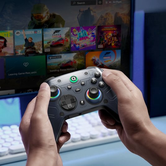 iiamcloudman's tweet photo. ✅️BREAKING: @qrdgame is offering a free giveaway of an #Xbox FERROX M5 CONTROLLER. All you need to do to win:

✅️Follow @qrdgame 
✅️Like this post: 
✅️Retweet this post:
✅️QRD will contact the winner https://t.co/vufq6Unjs9