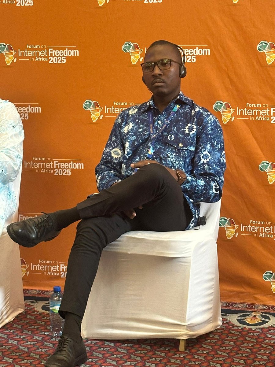 ablogui's tweet image. 🌍 L’#ABLOGUI au #AfIGF2025 / #FIFAfrica2025 : co-animation du panel « Des hashtags à la politique » (#YDCatFIFAfrica) sur droits numériques &amp;amp; jeunesse.
👇👇🏻👇🏼👇🏽👇🏾👇🏿 facebook.com/share/p/19kYmv…
 #YouthDemocracyCohort⚡️Propulsé par la Digital Democracy Initiative @YouthCohort #kibaro