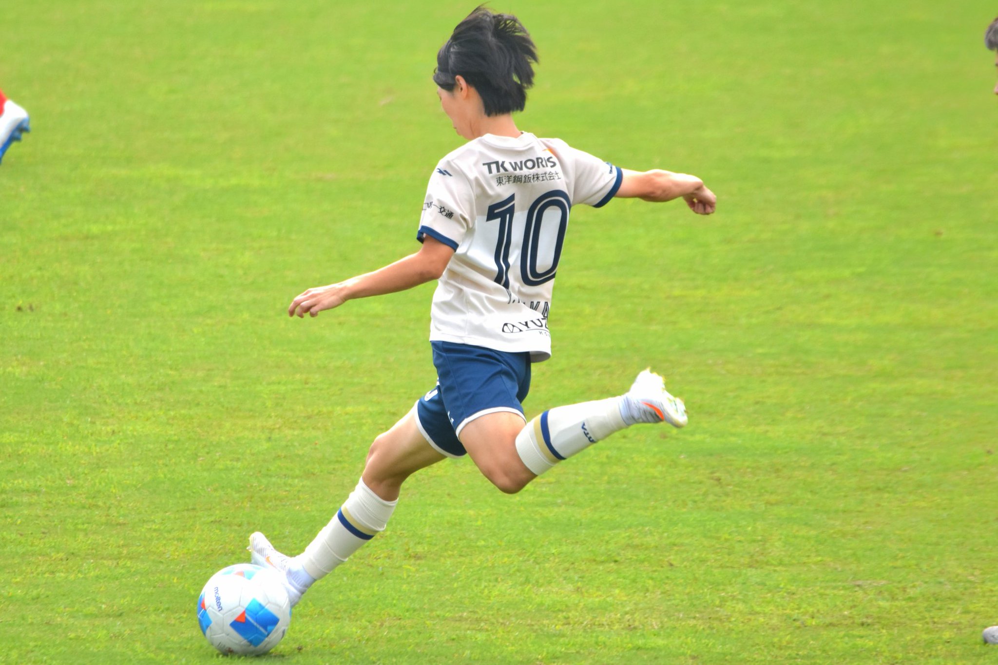田中陽子選手　直筆サイン入り　ミニサッカーボール 白×緑 えみり on X: 