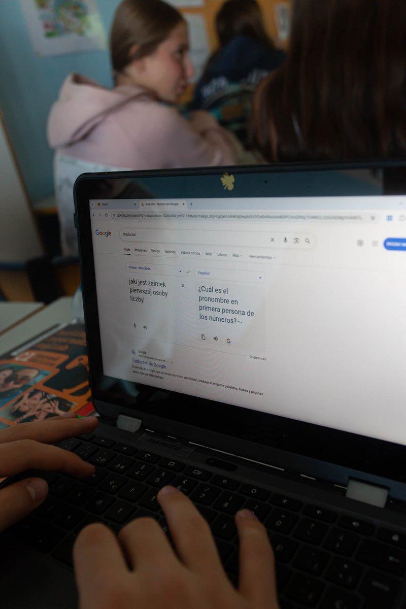 ColegioBalder's tweet photo. Día Europeo de las Lenguas en Balder 😍🌏Aprendizaje activo y comunicación en acción.
@LourdesAtrio
#DíaEuropeoDeLasLenguas #Idiomas #ABJ #Gamificación #ColegioBalder https://t.co/gZRAXu6i5j
