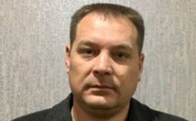 Russian media reports that another director has died in Russia. This time, the deputy of "United Russia" and director of "KubanSpetsStroy", Vitaly Kapustin, was found hanged on a tree with his hands tied. This is already the fifth mysterious death of an official in Russia in a