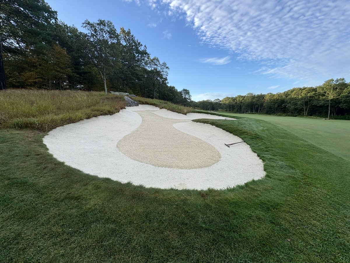 PatJonesTweets's tweet image. Happy Friday from Shelter Harbor GC where @CourseCares and I just got the tour from @MichaelDachows2 and did an interview about how he’s used @ProAngleOhio sand from @best_sand so successfully. Video coming soon!