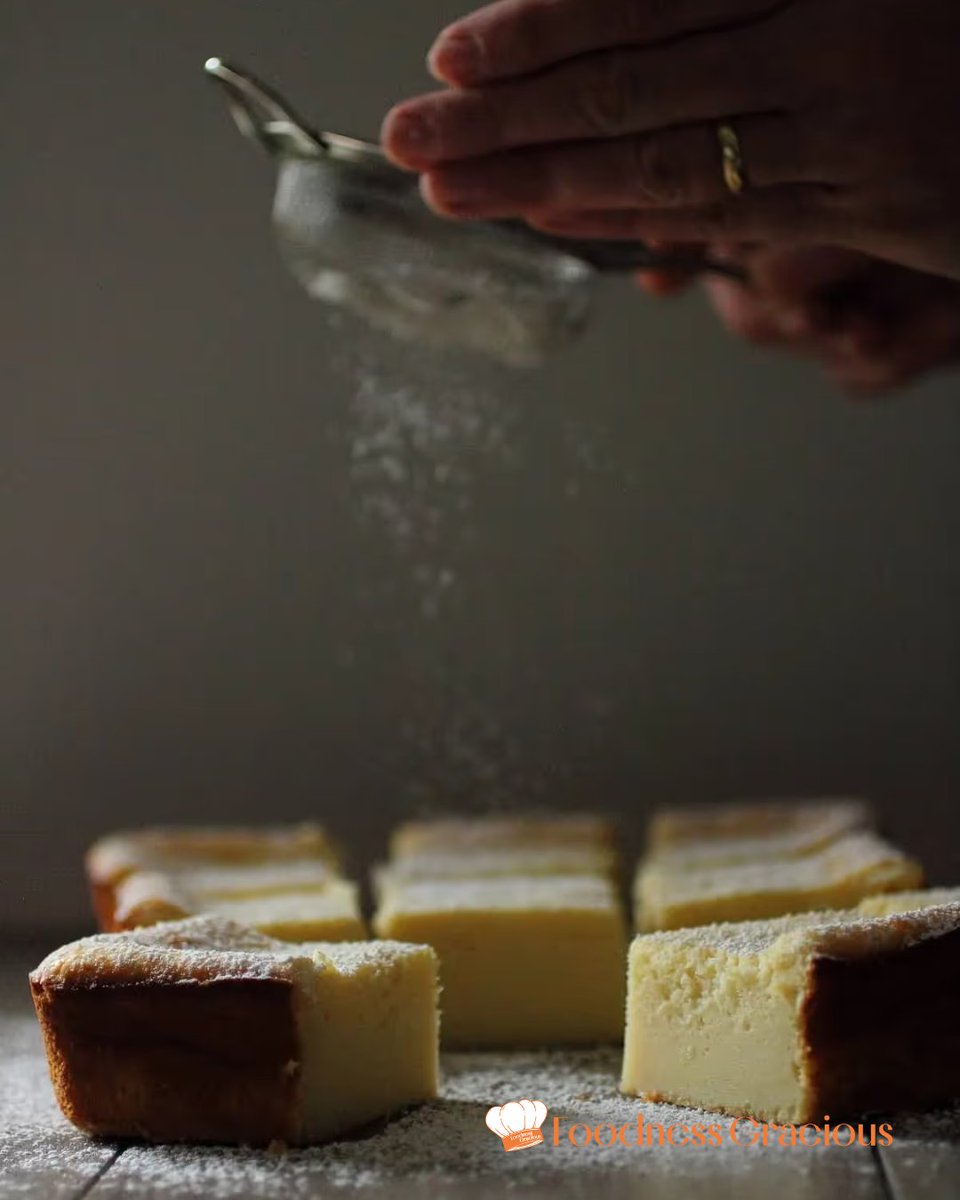 🍋🍰 Celebrate #NationalKeyLimePieDay the magic way → Key Lime Pie Magic Cake!
Recipe ➡️ foodnessgracious.com/recipes/key-li…

👉 Quick poll: Key Lime Pie OR Cheesecake—what’s your pick?

#DessertLovers #MagicCake #FoodnessGracious