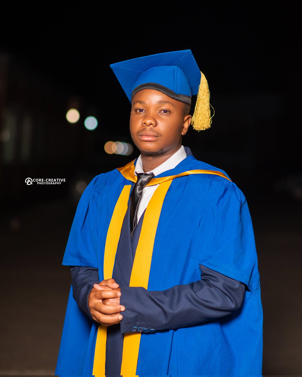 DelphMalata26's tweet image. Bachelor Of Social Science Major in Social work, minor in political science with a Credit. 🔥✨.
It has been God🙏
26 September 2025.