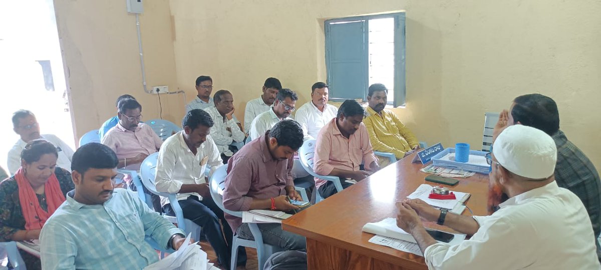 As a part of Swachhata hi Seva'2025 awareness activities has been conducted at Sathnala mandal, Adilabad District.
#SHS2025
#Swachh BharatMission Grameen
#SwachhataHiSeva2025
#Swachhotsav
#SBMG
#SwachhSujalGaon
#ODFPlus
