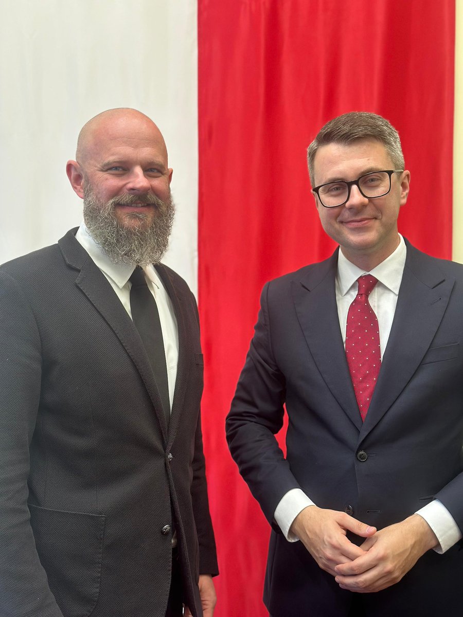 I na koniec tygodnia świetne spotkanie z <a href="/PiotrMuller/">Piotr Müller</a>  - wielkie dzięki! <a href="/FuturePLKongres/">Kongres FUTURE=POLAND</a>