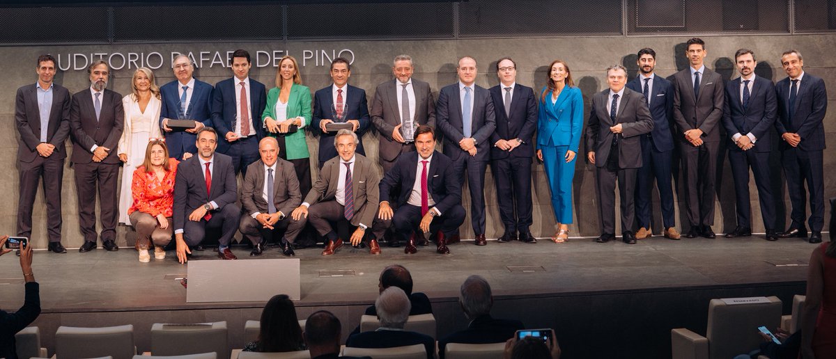 🏆 ¡Ontime lo ha vuelto a hacer!
Recibimos el Premio Internacional al Mejor Modelo de Negocio en la categoría Comercial y de Clientes.
Gracias a todos los que hacen posible este éxito.
¡Juntos somos más fuertes! 💙 #soyOntime