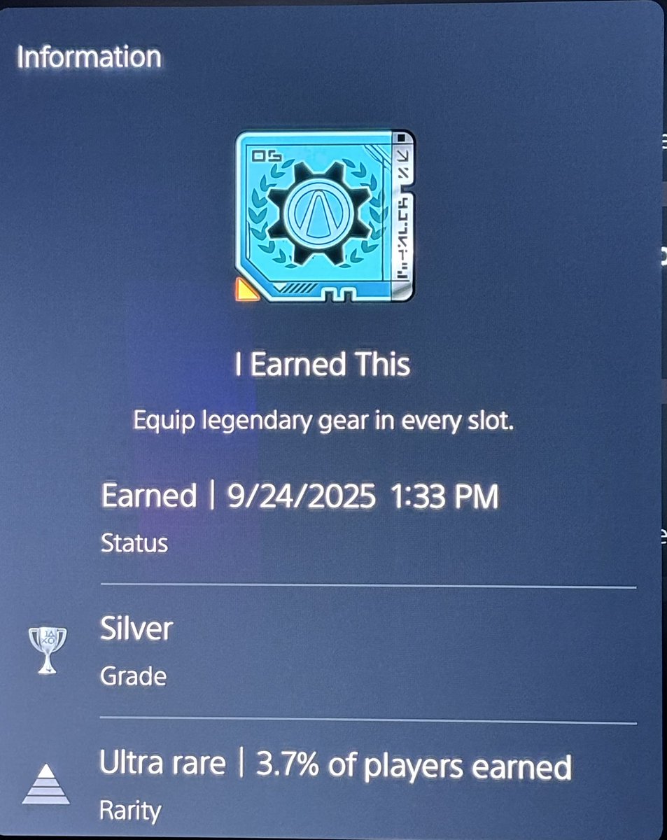 Legendary gear in #Borderlands 4 just doesn’t drop often. I got a legendary repkit yesterday that enabled me to kit out in orange. This is at 3.7% on PS5. Was surprised it was so low. #IEarnedThis