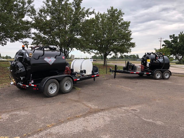 2025 trailer mounted hydro vacs!   Our standard hydro vac has an 800-gallon spoils tank and a 225-gallon fresh-water tank.
Durable, powerful and affordable.
If you don't see what you need, let us know. We can also build custom vacs to your specs. We will custom paint your vac!