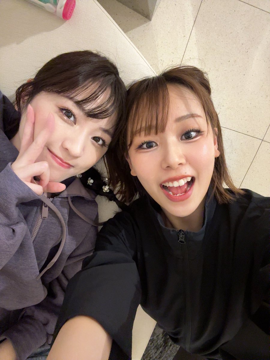 大好きなさきっちょさんっ♡

前作の凶風から
なんでもない日にLINEしちゃうくらい
すきです🫣💓

可憐ですよね。。ほんとに。。
さきっちょさんの
小春さんはオーラが繊細でとっても素敵。
可愛い。

さきっちょさんが寝てるところに
突撃したわたし。