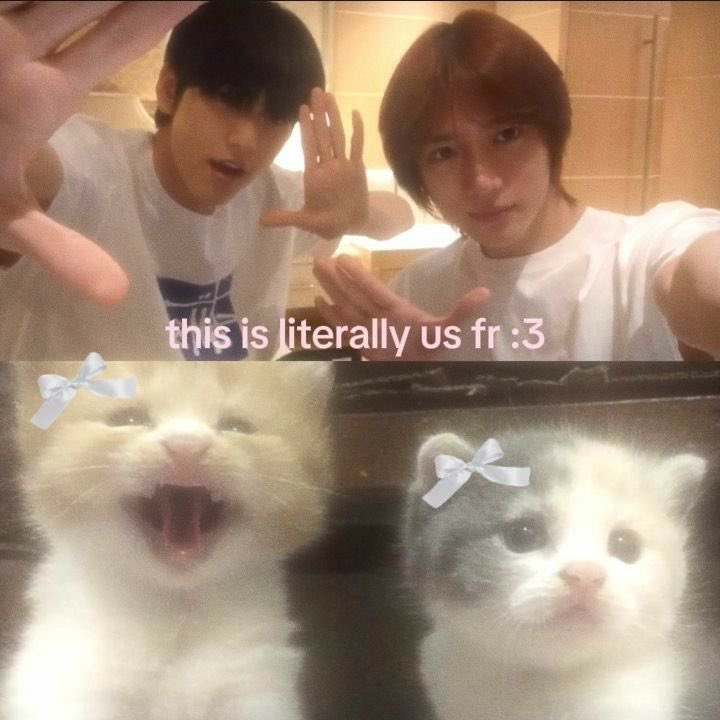 boyfies for a year already <33333