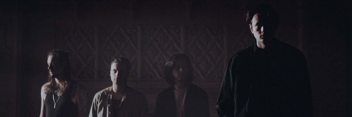 noah 🦇 STREAM VINDICATE tweet media