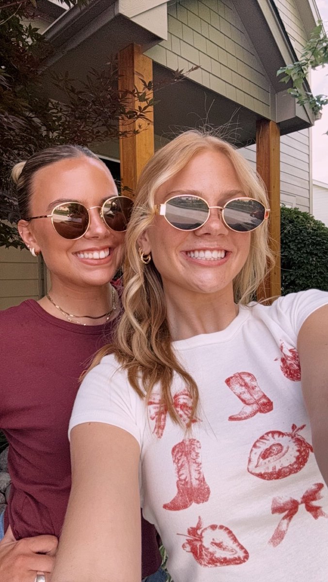 Dana Fettin tweet media