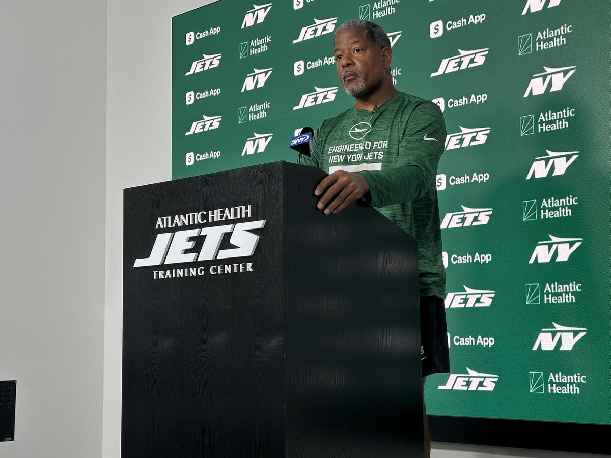 Jets DC Steve Wilks responds to Baker Mayfield, who said last week’s game was personal because Wilks cut him in Carolina:

“I don’t think an interim coach has much say over personnel. If that were the case, I wouldn’t have gotten rid of our best player, Christian McCaffrey.”