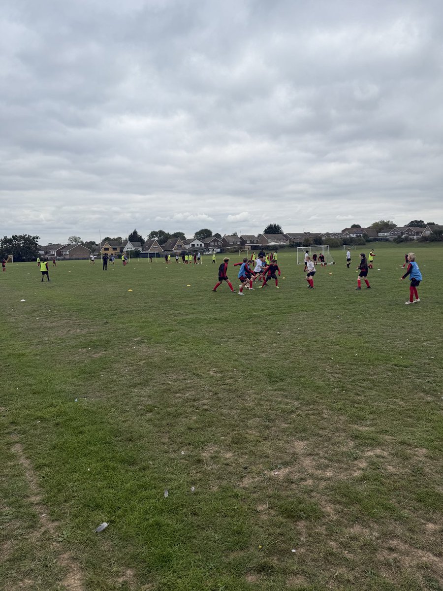 Good turn out for interhouse football yr 7 tonight