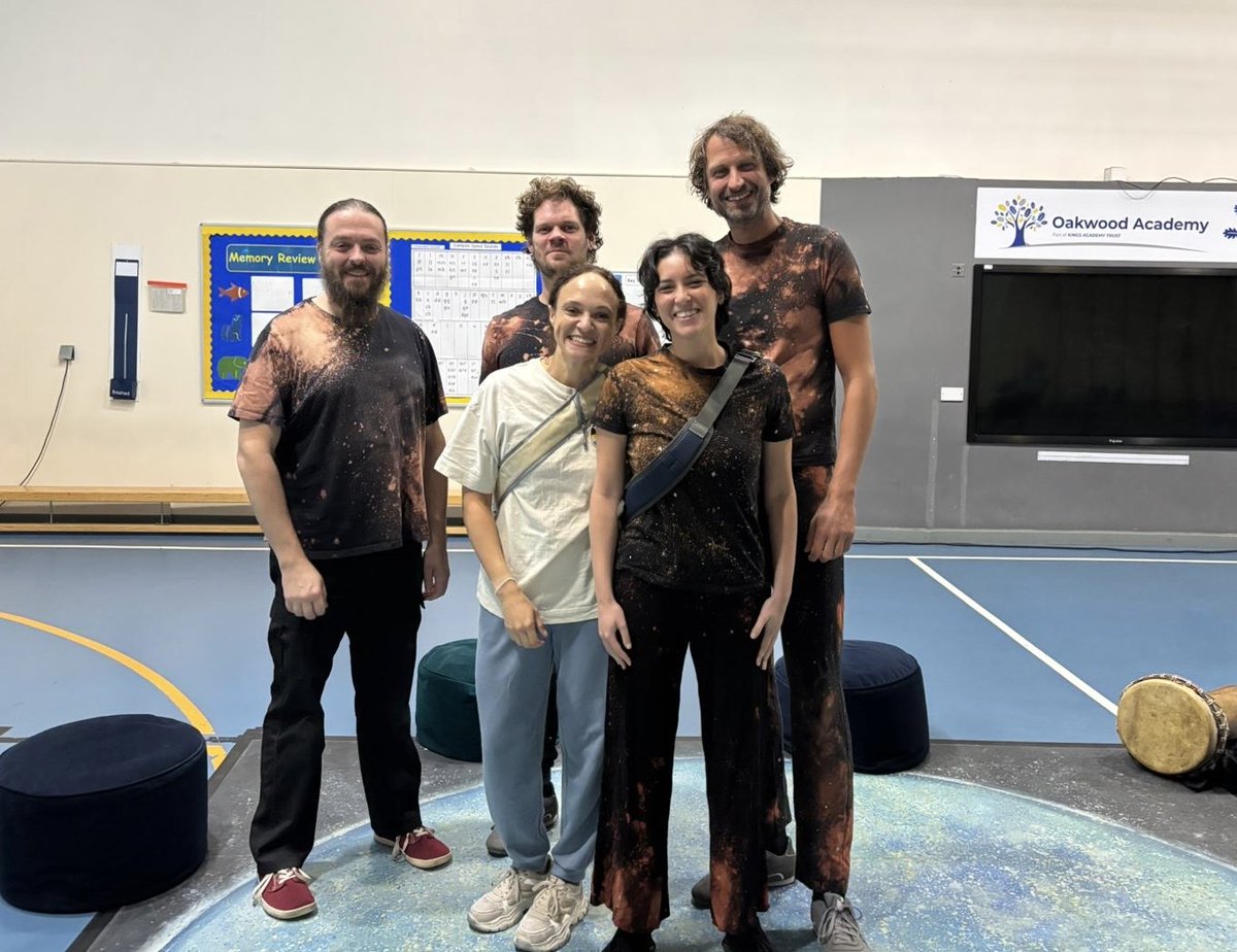 Bamboozle Theatre Company tweet media