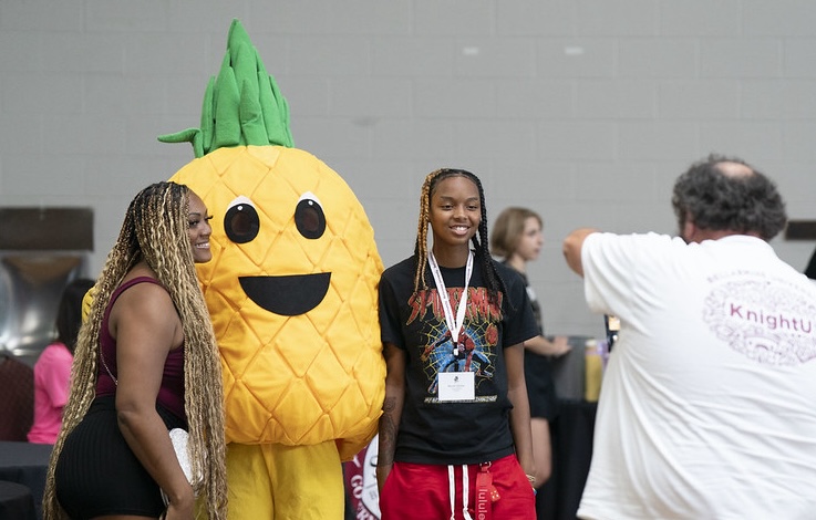 Family Weekend is here! We’re excited to welcome Bellarmine families back to campus for a weekend full of traditions, community, and fun. It’s a special chance to experience campus life alongside your Knight and create lasting memories together. bellarmine.edu/parents/events…