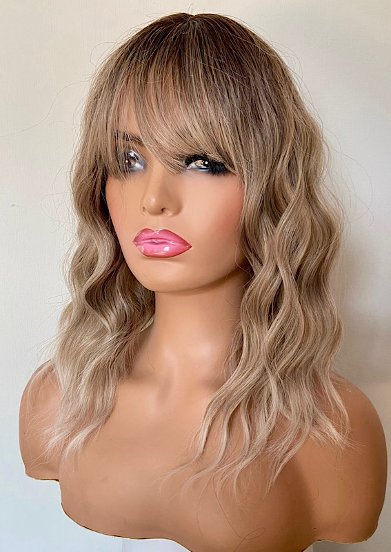 WigStoreUK's tweet photo. Stunning soft wave wig Lara in stock now https://t.co/EFwnwuNzlr #wigstoreuk #beachwavewigs #wigsforsaleuk #fashionwigs #wigstransformation https://t.co/jGMnWVJCmM