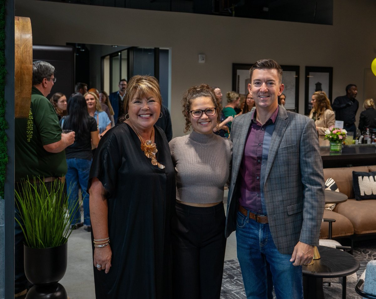 InteriorElement's tweet image. What a day in Winston-Salem! 🎉

We’re officially open in the Triad, and we couldn’t be more grateful. A huge thank you to the Winston-Salem Chamber for leading our ribbon cutting ceremony and to all our industry friends who came out to celebrate with us.

This milestone wouldn’t…