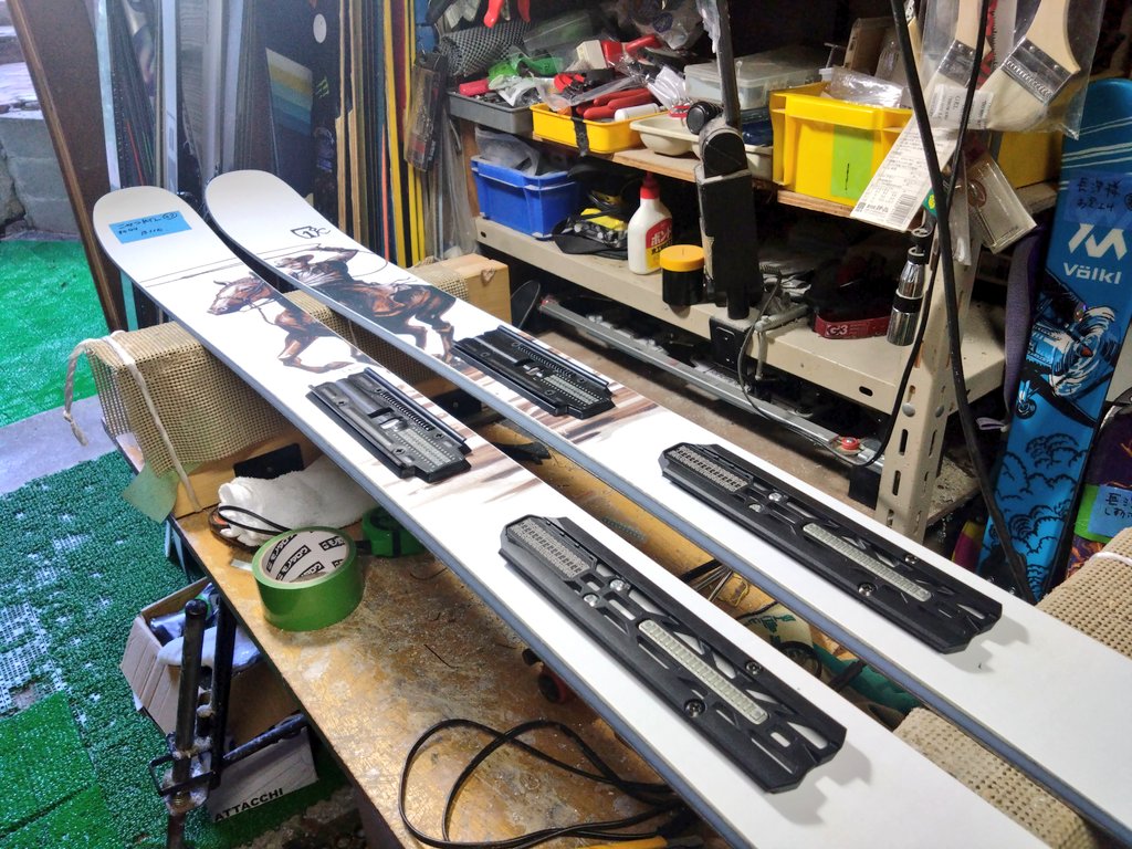 SkiBoardshopNRS's tweet image. 大きな山場を2つ越えました🔥あとはしっかり進めて行きます💨昨年達成出来なかった体験を軌道に乗せたいです‼️#残り44 #Experience
#ICELANTIC
