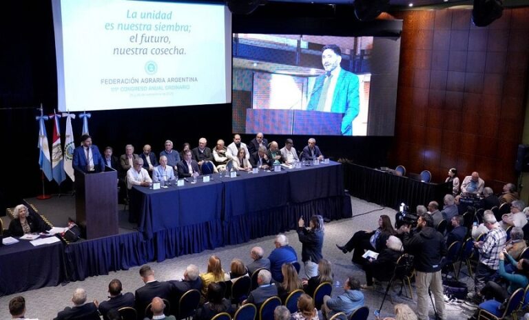 4PAgenda's tweet image. El Gobierno de #Pullaro reafirmó su alianza con el #campo

agenda4p.com.ar/2025/09/26/el-…