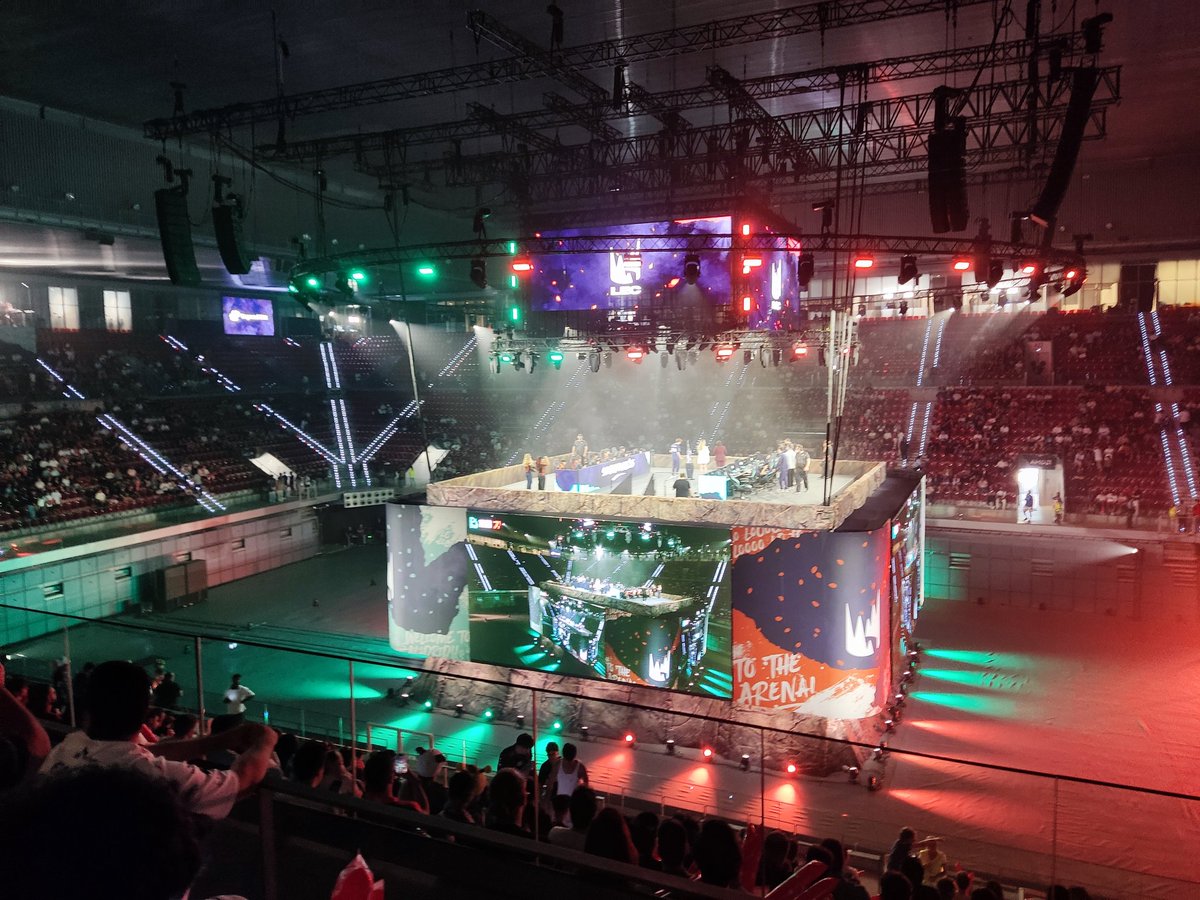 Vavavavava #LEC  Locurote