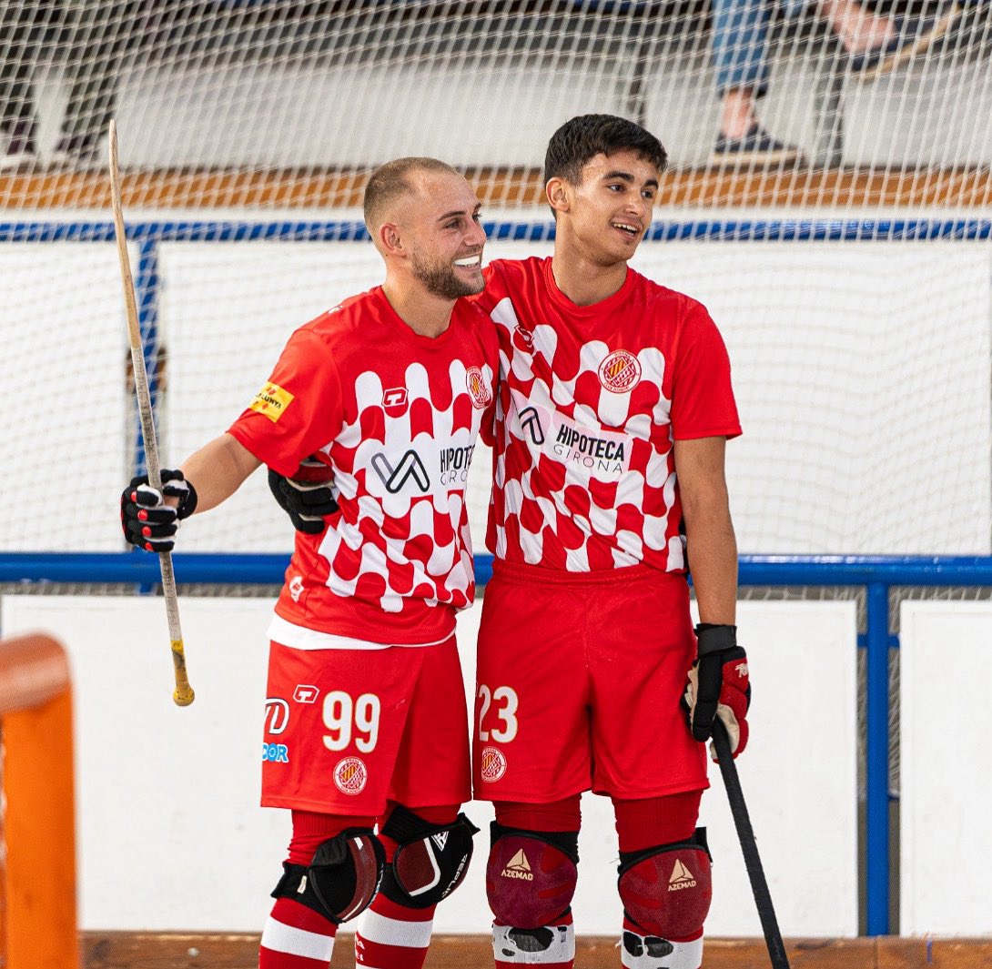 😄🏑 Tenim més ganes de Final Four!

🔜 Aquest cap de setmana coneixerem els equips classificats per disputar la fase final de la Lliga Catalana Plata d'#HoqueiPatins

📍 El títol es decidirà a Cerdanyola del Vallès, els dies 3 i 5 d’octubre!

🔥 Us esperem a tots i totes