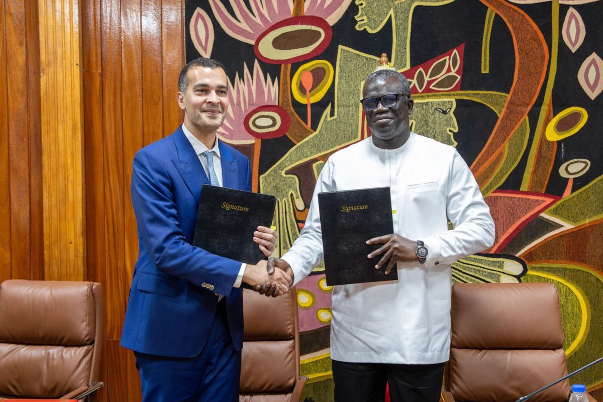 J’ai reçu M. Amine Zariat, fondateur de Tibu Africa, pour concrétiser un partenariat stratégique avec l’UCAD.
Ce partenariat marque une étape décisive vers une université ouverte, engagée et tournée vers l’avenir du continent.
#ucad #kebetu #compublique <a href="/UCAD_Senegal/">Université Cheikh Anta Diop de Dakar</a>