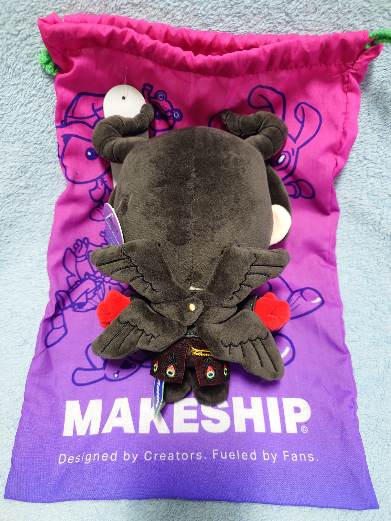 ル*ー様 Obey Me! ルシファー　Makeship限定　ぬいぐるみ　タグ Amazon.co.jp: おべいみー ルシファー Make Ship ぬいぐるみ