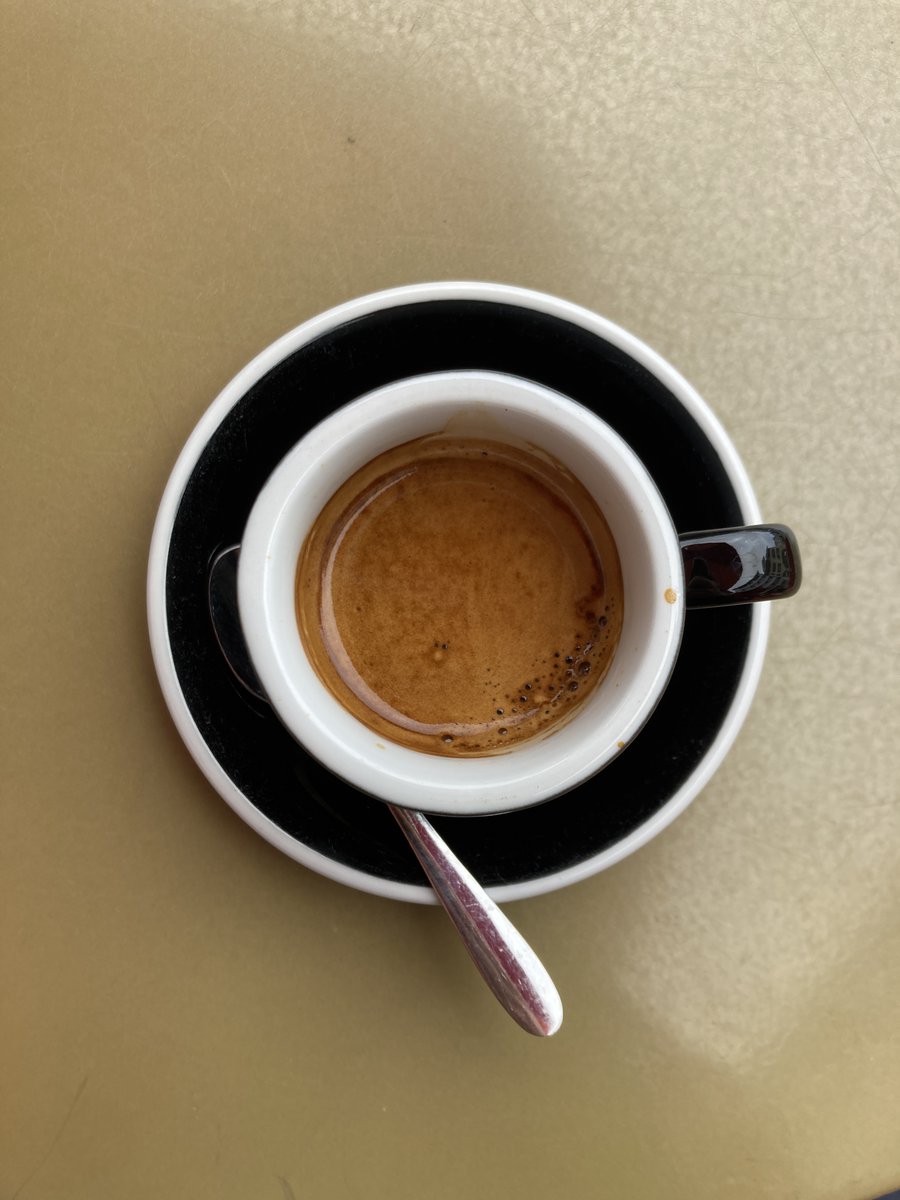 fabianschmid_09's tweet image. stop planning
stop analyzing
stop worrying

stop fucking thinking.

the less I think, the happier I am.