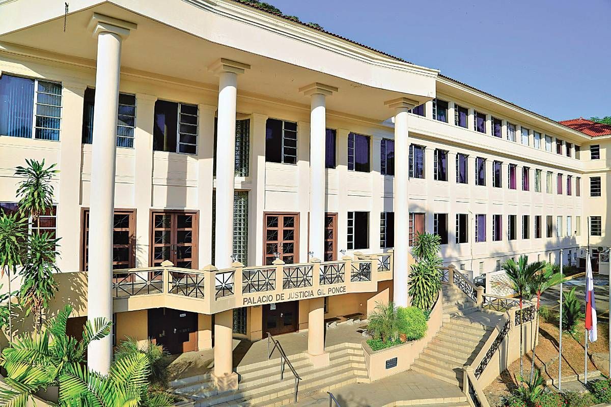 Candidatos a diputados al Parlacen deberán buscar sus votos, tras fallo de la Corte 

𝐋𝐚 𝐧𝐨𝐭𝐚 𝐜𝐨𝐦𝐩𝐥𝐞𝐭𝐚 𝐞𝐧 𝐞𝐥 𝐥𝐢𝐧𝐤: buff.ly/R6nqFSq