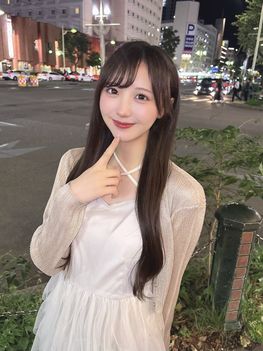 rio_SKKH's tweet image. どこにいても好きでいてくれる？♡