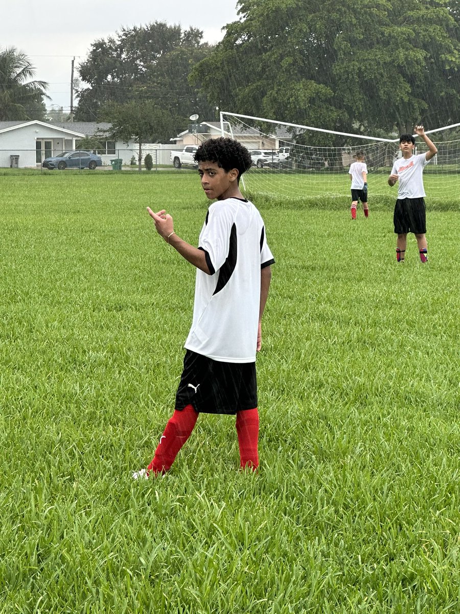 Lillian H tweet media