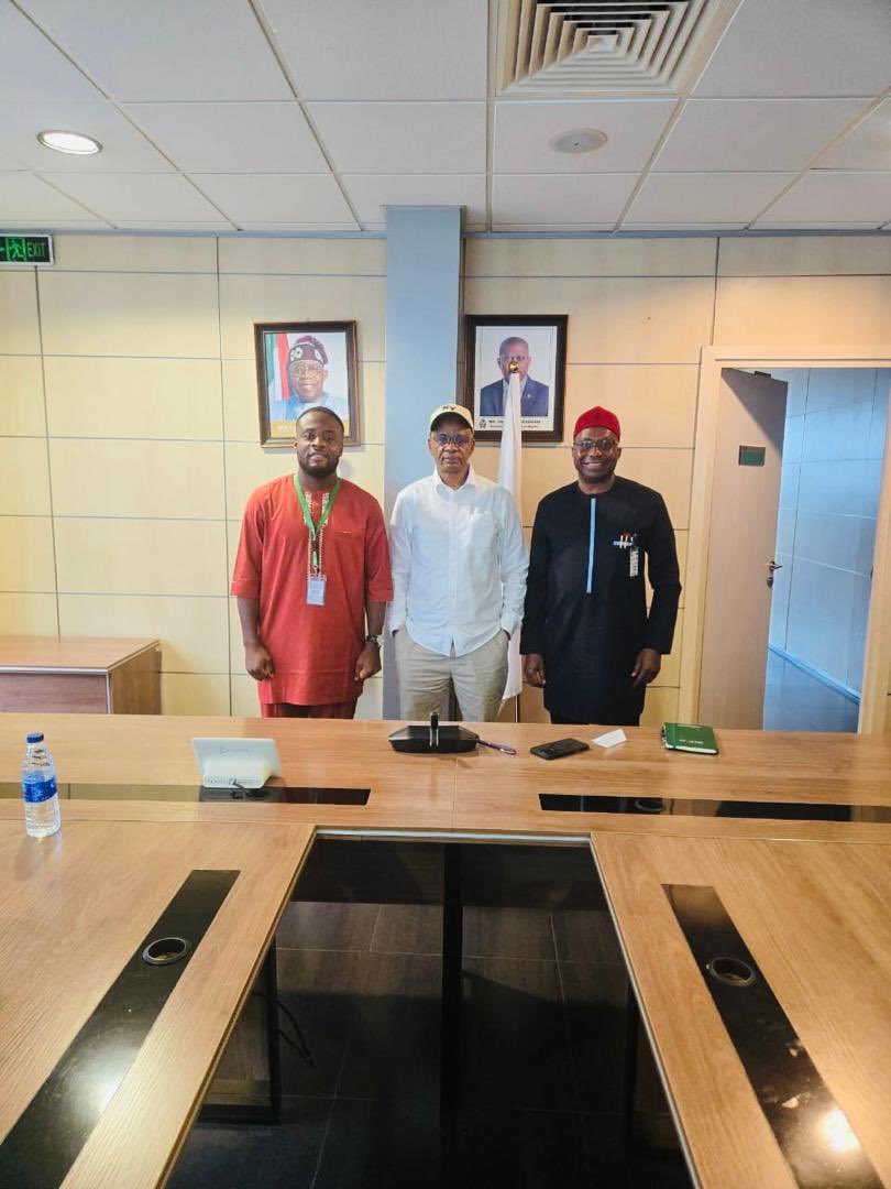 I had the privilege of representing the Commission on a strategic meeting with the MD/CEO of the Nigeria Incentive-Based Risk Sharing System for Agricultural Lending (NIRSAL).

We shared insights on creating a system that integrates SEDC’s mandate in agricultural development with