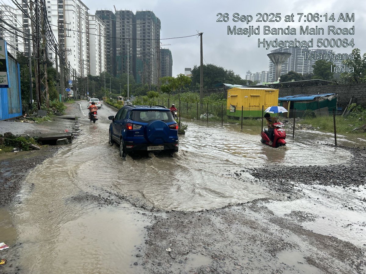 anusha_puppala's tweet image. The not so beautiful #Hyderabad :(

#HyderabadRains #Monsoon2025