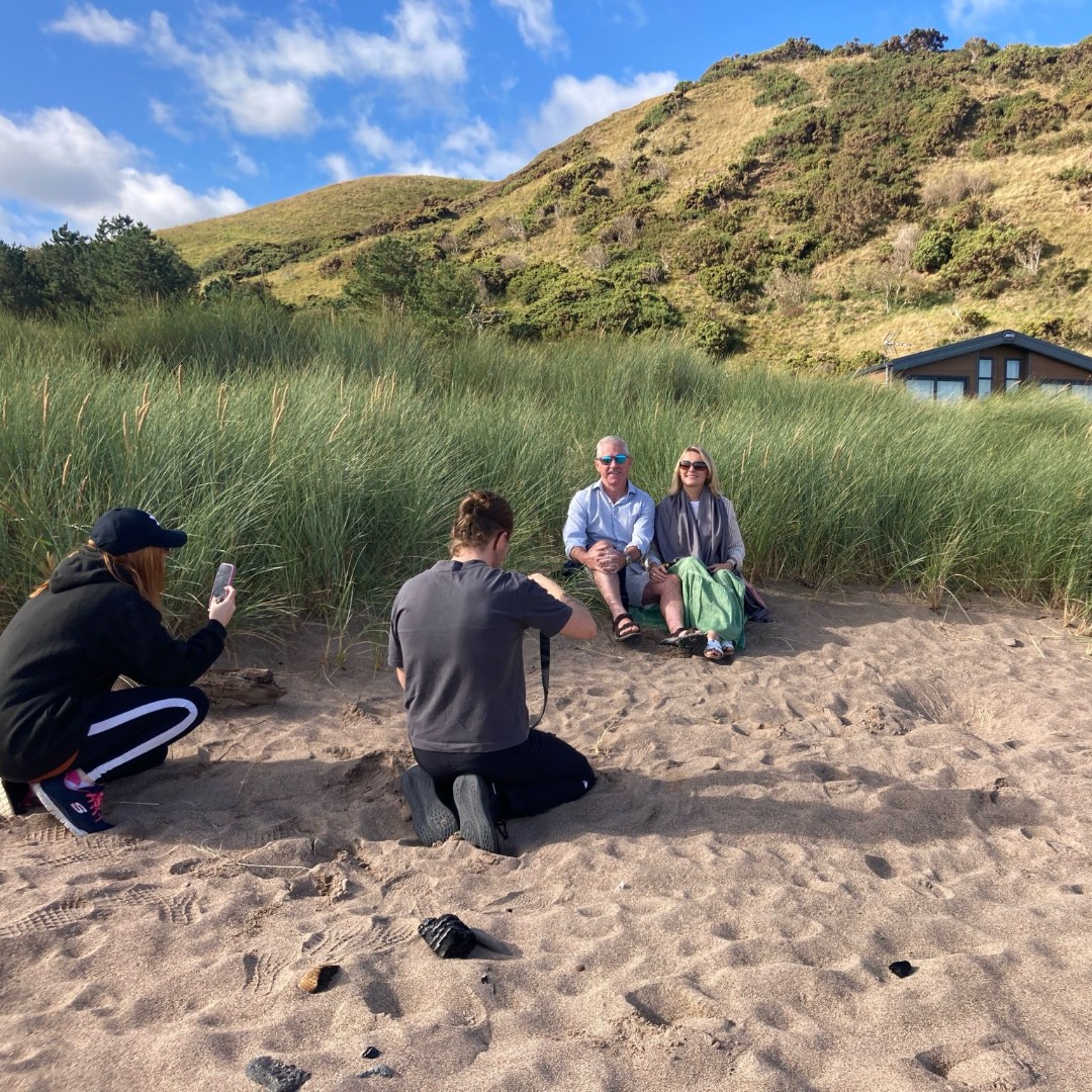 models_direct's tweet image. BTS from a content day shooting with Verdant Leisure 
Modes Marjory &amp;amp; Alistair 

#malemodels #femalemodels #bookamodel #shoot #contentday #bts #images #promotionalshoot