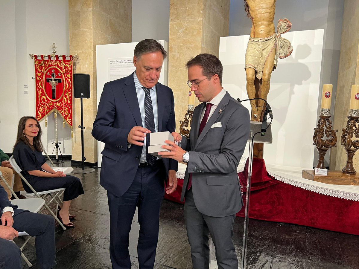 Carlos García Carbayo tweet media