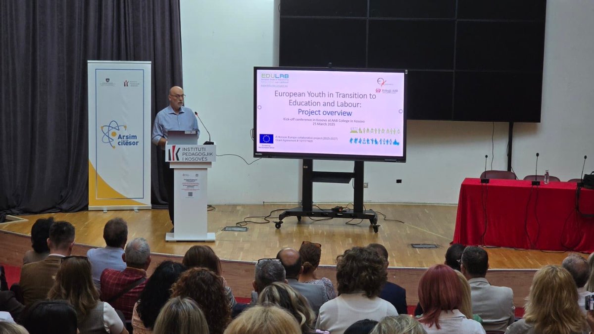 KolegjiAAB's tweet image. AAB College &amp;amp; EduLab featured at the Intl. Conference on Lifelong Learning in Pristina 🌍 Prof. Rexhaj delivered a keynote on Kosovo’s pre-university education.
#aabcollege #edulab #horizoneurope
More: aab-edu.net/en/lifelong-le…