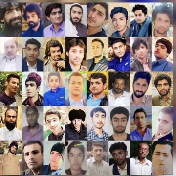 چهار روز مانده به سومین سالگرد #جمعه_خونین_زاهدان  صدای خانواده های دادخواه باشیم.
قاتلان این جنایت در یک دادگاه نمایشی ۱۰ سال حبس گرفتند.
هشتگ راهمراهی کنید.