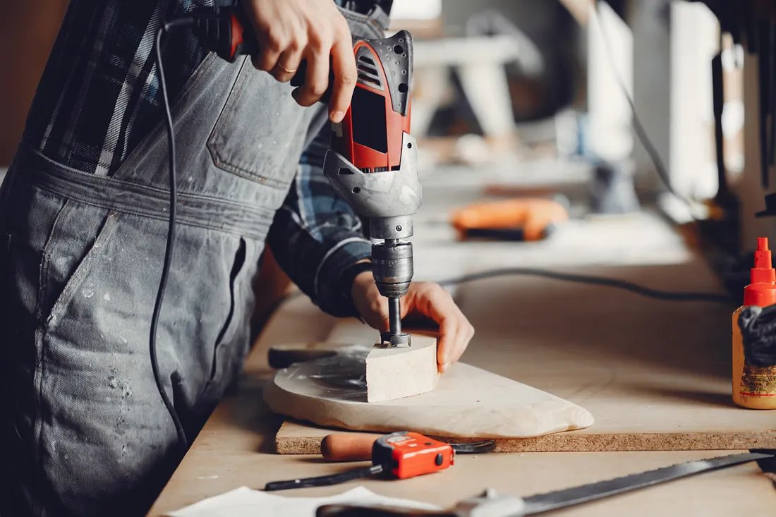 safatco's tweet image. Power Tools for Beginners: Essential Gear for Starting Your DIY Projects

Start your DIY projects with the right power tools. Essential gear like drills and saws ensures efficiency and success.

Read on: medium.com/@safatcotradin…

#diytools #toolessentials #powertools #toolset